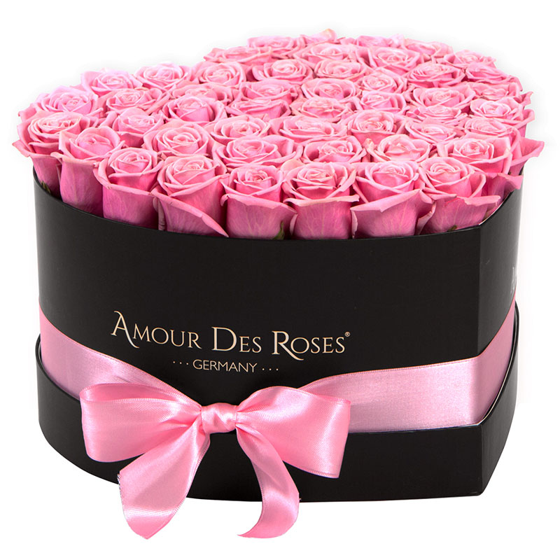 Black-Heart-Rose-Flowerbox