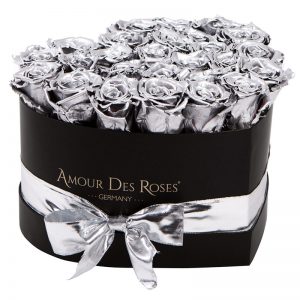 Black-Heart-Silver-Flowerbox