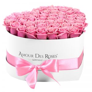 White-Heart-Rose-Flowerbox