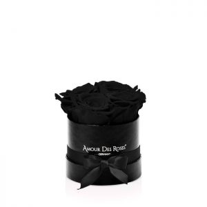 Infinity White Black Baby Rosebox
